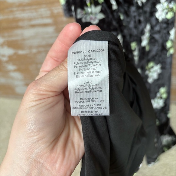 Anthropologie Hutch Velvet Midi Dress Floral Boho Classic Wedding Womens XS - Picture 6 of 6